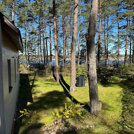 River Bank Vacation Home ยูร์มาลา ภายนอก รูปภาพ