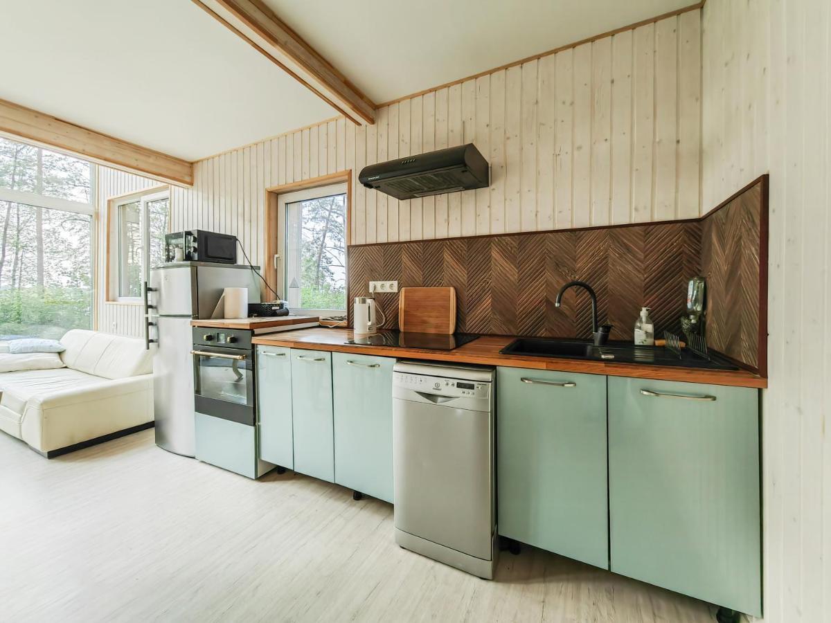 River Bank Vacation Home ยูร์มาลา ภายนอก รูปภาพ