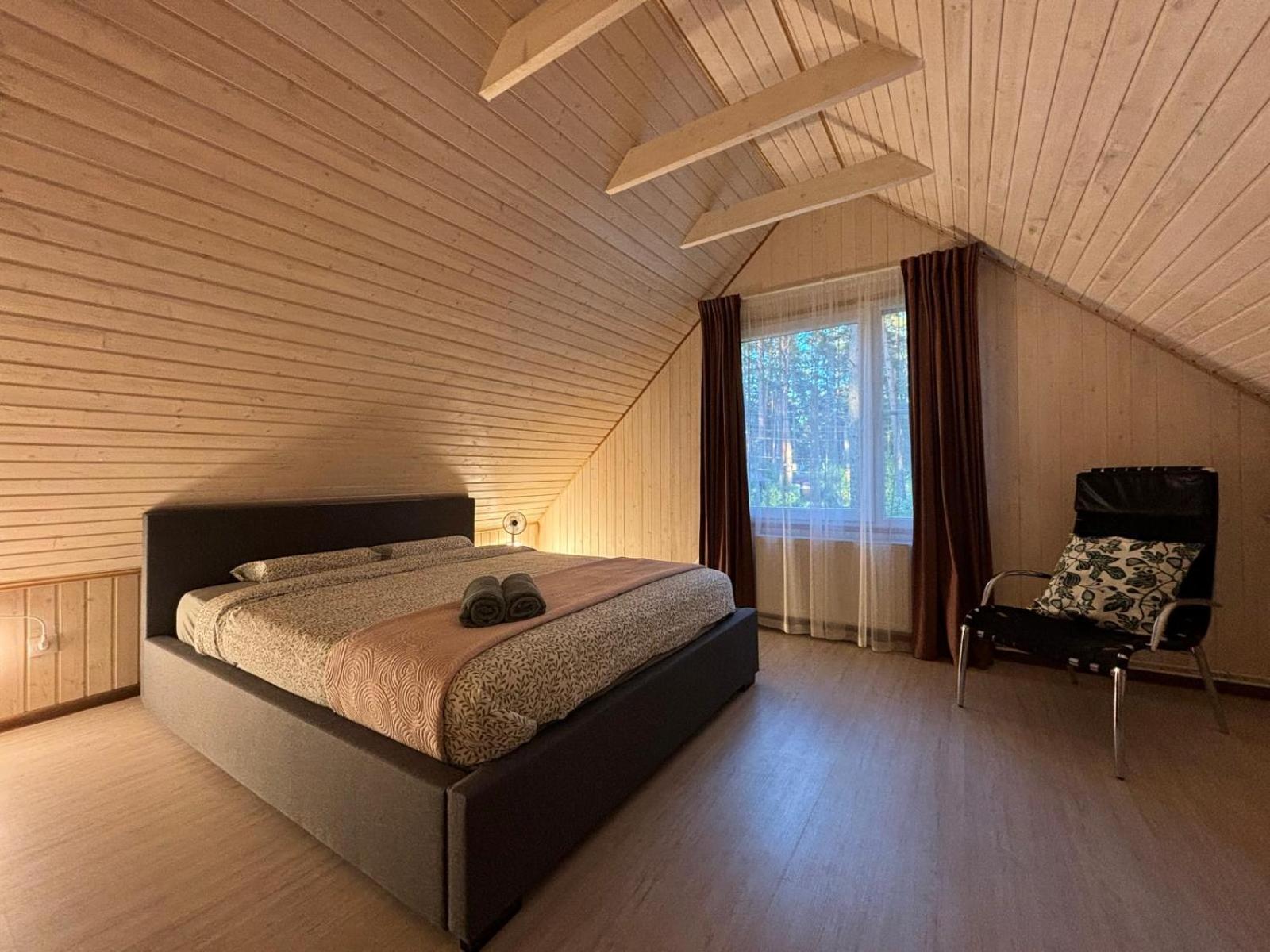 River Bank Vacation Home ยูร์มาลา ภายนอก รูปภาพ
